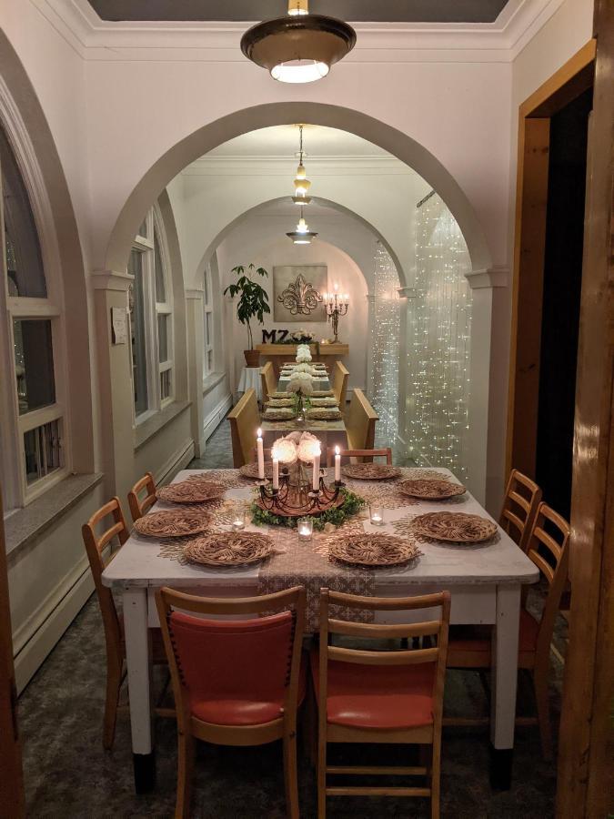 Maison Zacharie Desbiens Eksteriør bilde